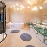 Murena I Restauracja Hotell