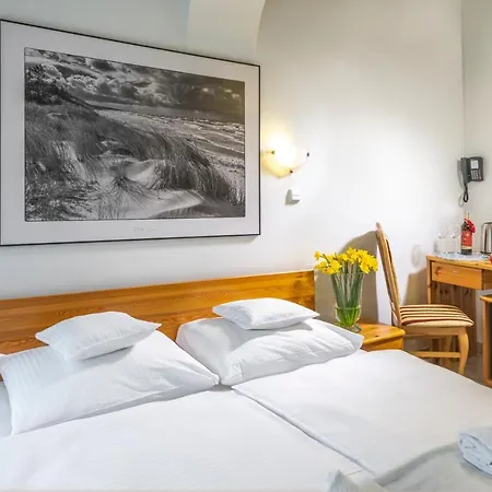 Murena I Restauracja Szálloda 2*