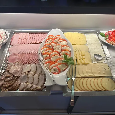 Murena I Restauracja 酒店